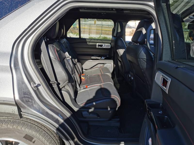 FORD Explorer d’occasion à vendre à LA VALETTE chez VAGNEUR (Photo 16)