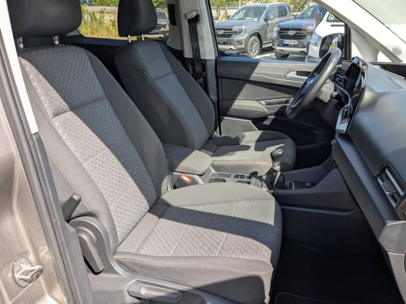 FORD Grd Tourneo Connect d’occasion à vendre à LA VALETTE chez VAGNEUR (Photo 19)