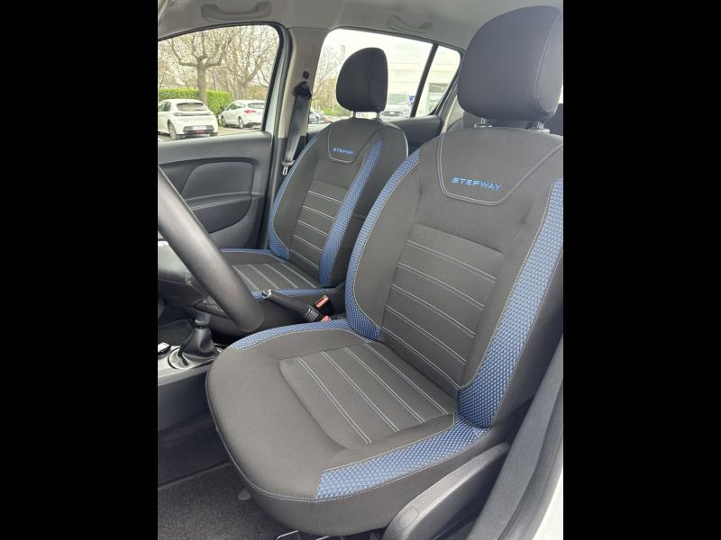 DACIA Sandero d’occasion à vendre à LA VALETTE chez VAGNEUR (Photo 12)