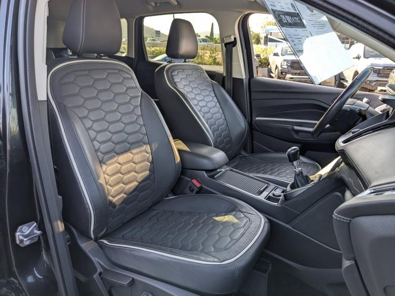 FORD Kuga d’occasion à vendre à LA VALETTE chez VAGNEUR (Photo 17)