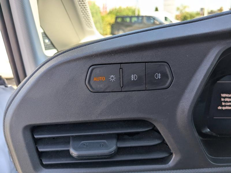 FORD Transit Connect VUL d’occasion à vendre à LA VALETTE chez VAGNEUR (Photo 10)