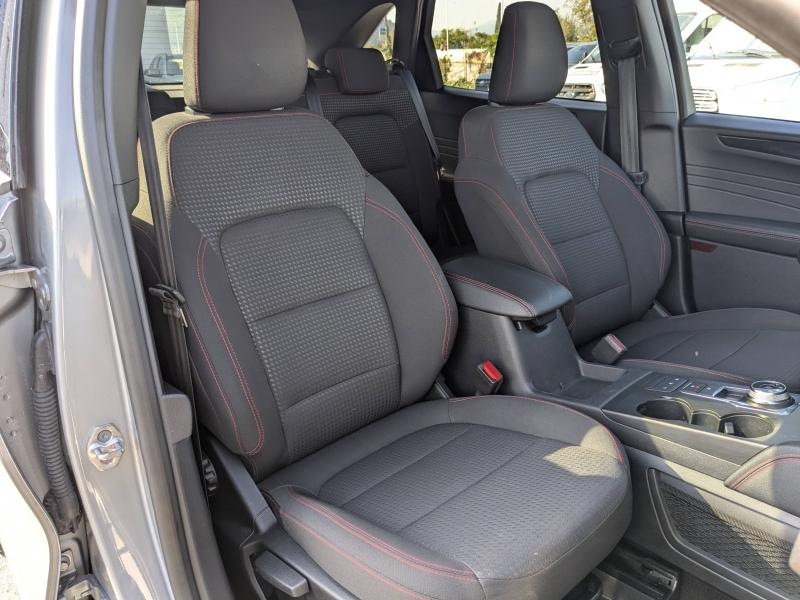 FORD Kuga d’occasion à vendre à LA VALETTE chez VAGNEUR (Photo 19)