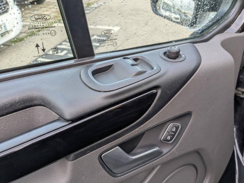 FORD Transit Custom Fg VUL d’occasion à vendre à LA VALETTE chez VAGNEUR (Photo 9)