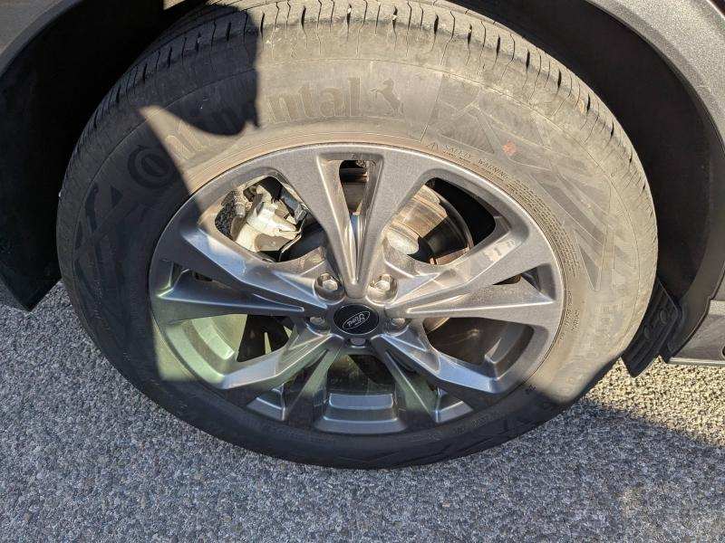 FORD Kuga d’occasion à vendre à LA VALETTE chez VAGNEUR (Photo 20)