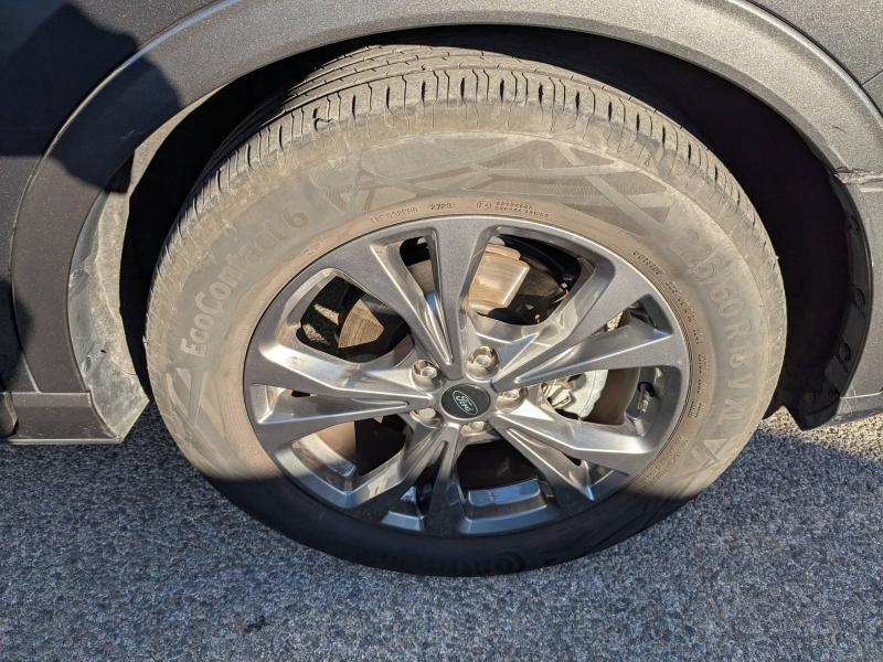 FORD Kuga d’occasion à vendre à LA VALETTE chez VAGNEUR (Photo 19)