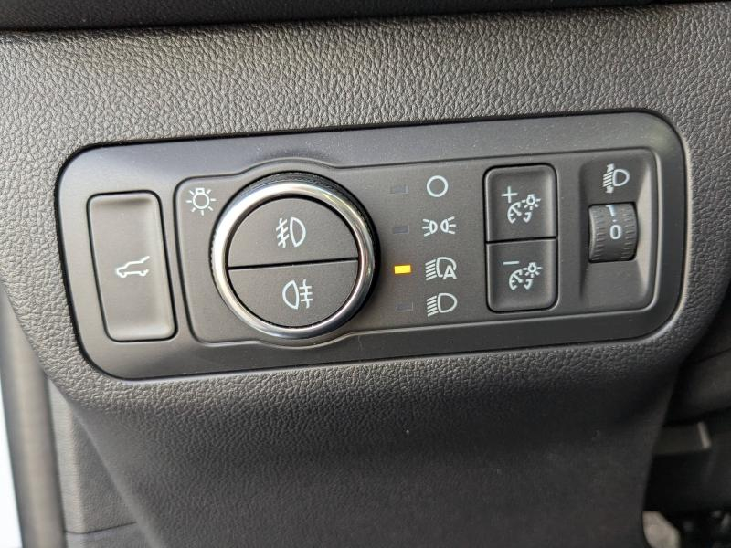 FORD Kuga d’occasion à vendre à LA VALETTE chez VAGNEUR (Photo 11)