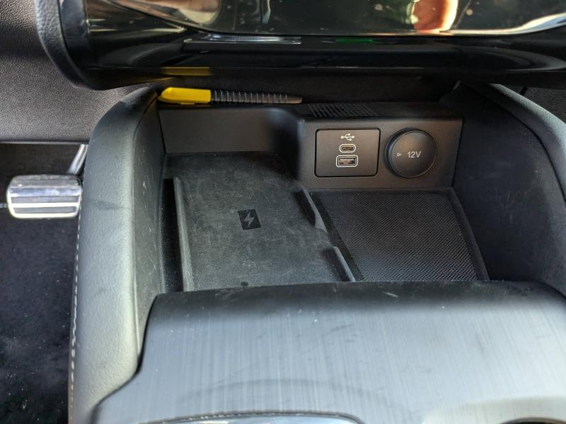 FORD Kuga d’occasion à vendre à LA VALETTE chez VAGNEUR (Photo 16)