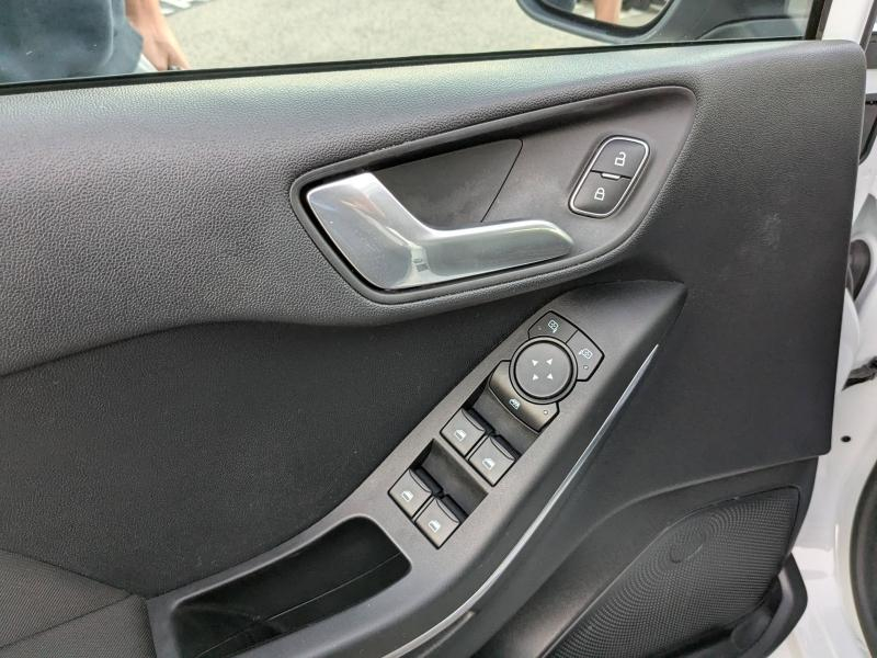 FORD Fiesta d’occasion à vendre à LA VALETTE chez VAGNEUR (Photo 9)