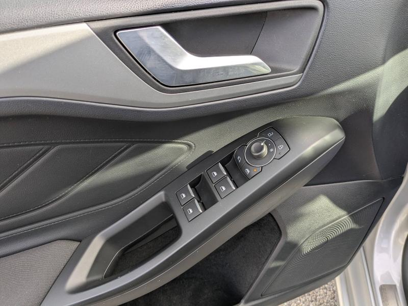 FORD Focus d’occasion à vendre à LA VALETTE chez VAGNEUR (Photo 9)