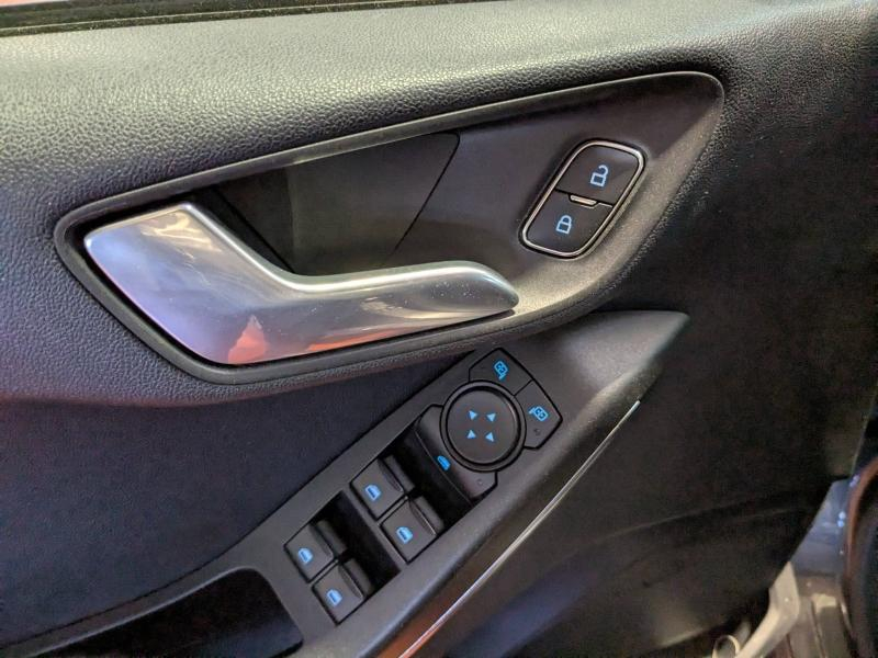 FORD Fiesta d’occasion à vendre à LA VALETTE chez VAGNEUR (Photo 9)