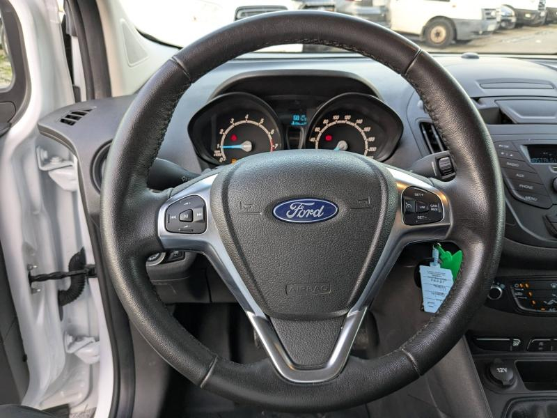 FORD Transit Courier VUL d’occasion à vendre à LA VALETTE chez VAGNEUR (Photo 12)