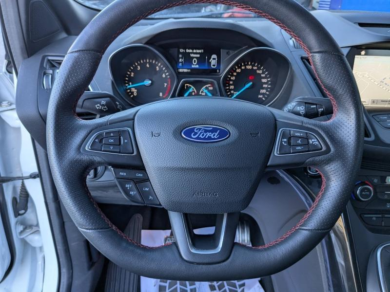 FORD Kuga d’occasion à vendre à LA VALETTE chez VAGNEUR (Photo 14)