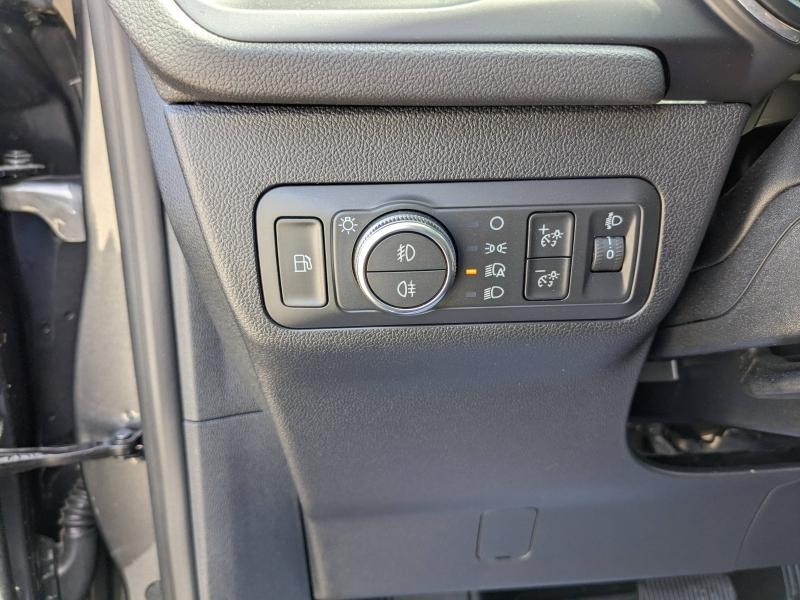 FORD Kuga d’occasion à vendre à LA VALETTE chez VAGNEUR (Photo 8)