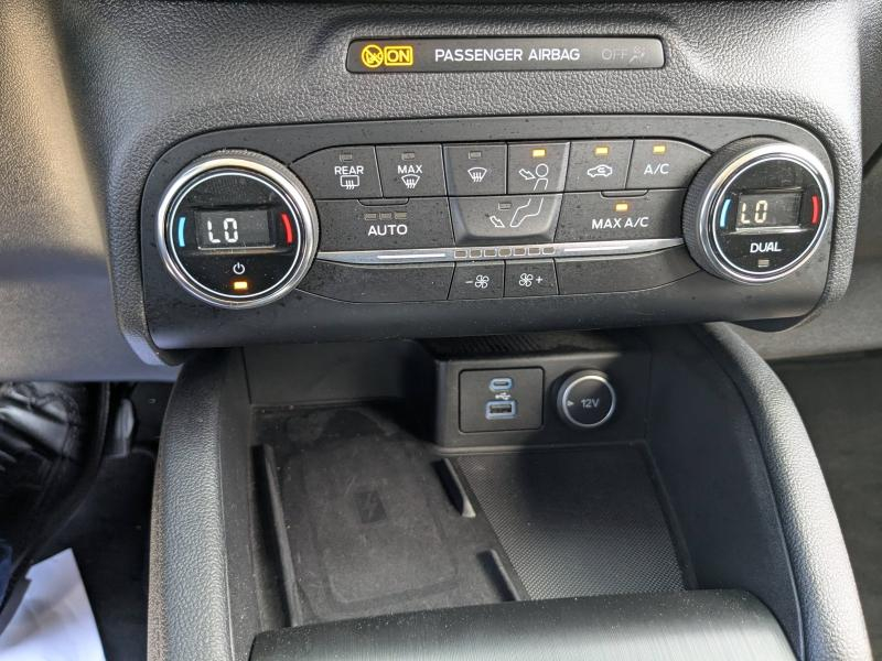 FORD Kuga d’occasion à vendre à LA VALETTE chez VAGNEUR (Photo 13)