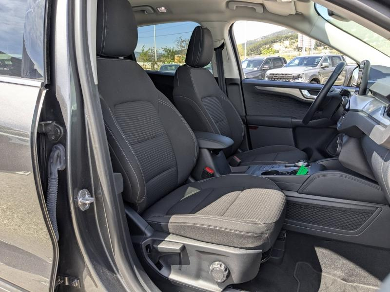 FORD Kuga d’occasion à vendre à LA VALETTE chez VAGNEUR (Photo 16)