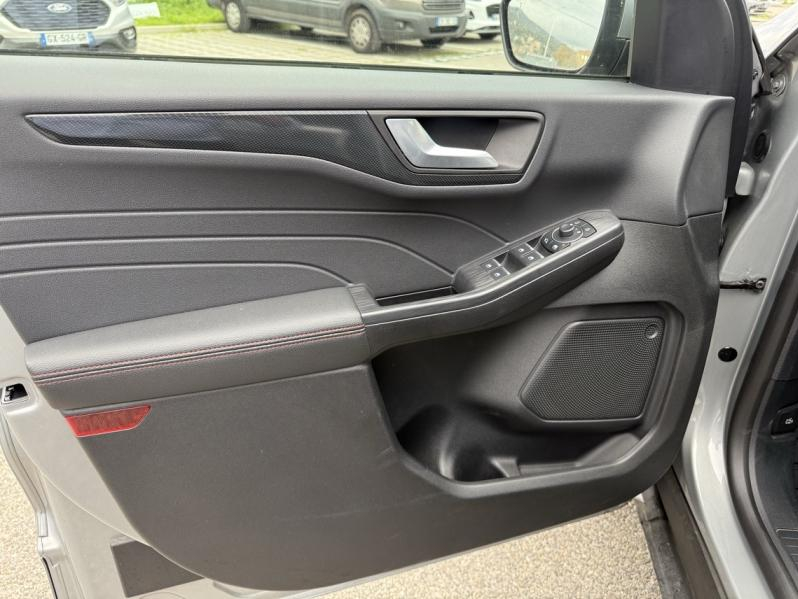 FORD Kuga d’occasion à vendre à LA VALETTE chez VAGNEUR (Photo 7)