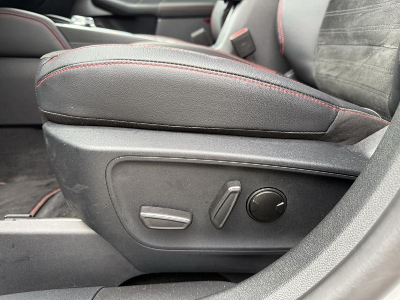 FORD Kuga d’occasion à vendre à LA VALETTE chez VAGNEUR (Photo 15)