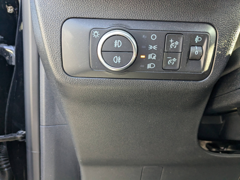 FORD Kuga d’occasion à vendre à LA VALETTE chez VAGNEUR (Photo 8)