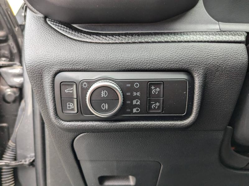 FORD Explorer d’occasion à vendre à LA VALETTE chez VAGNEUR (Photo 9)