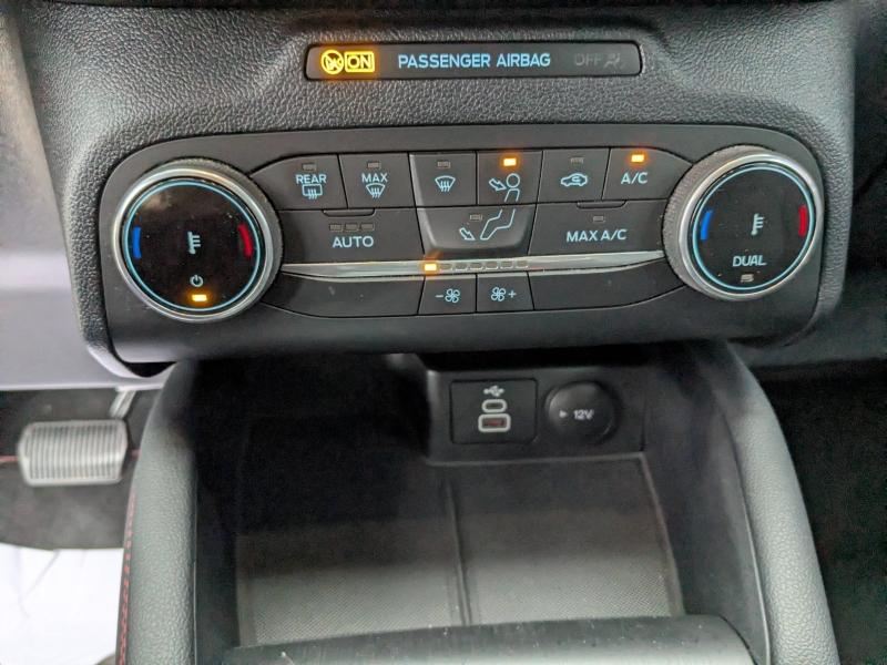 FORD Kuga d’occasion à vendre à LA VALETTE chez VAGNEUR (Photo 13)