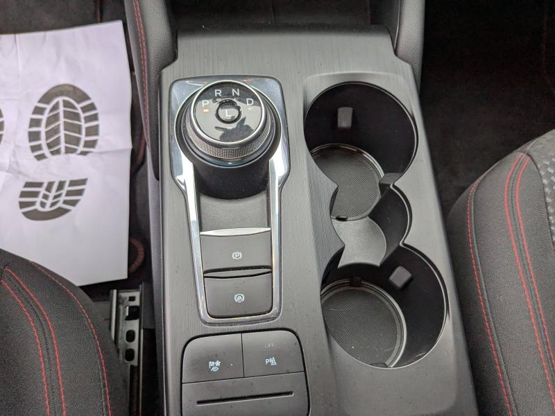 FORD Kuga d’occasion à vendre à LA VALETTE chez VAGNEUR (Photo 14)