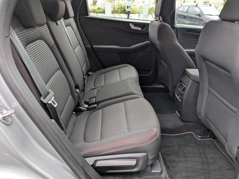 FORD Kuga d’occasion à vendre à LA VALETTE chez VAGNEUR (Photo 17)