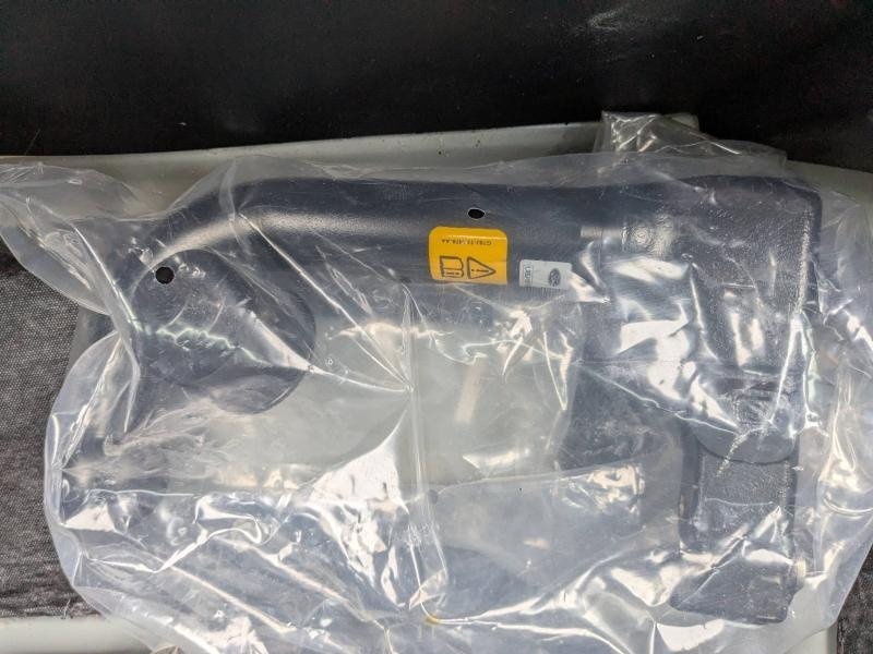 FORD Kuga d’occasion à vendre à LA VALETTE chez VAGNEUR (Photo 19)