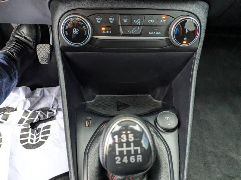 FORD Fiesta d’occasion à vendre à LA VALETTE chez VAGNEUR (Photo 16)