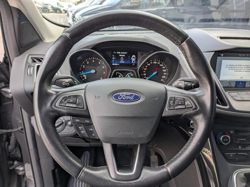 FORD Kuga d’occasion à vendre à LA VALETTE chez VAGNEUR (Photo 10)