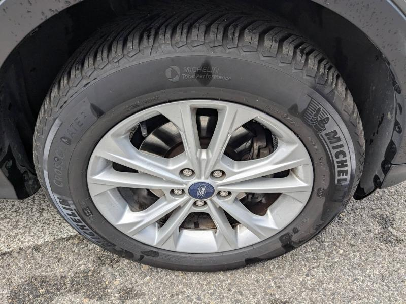 FORD Kuga d’occasion à vendre à LA VALETTE chez VAGNEUR (Photo 20)