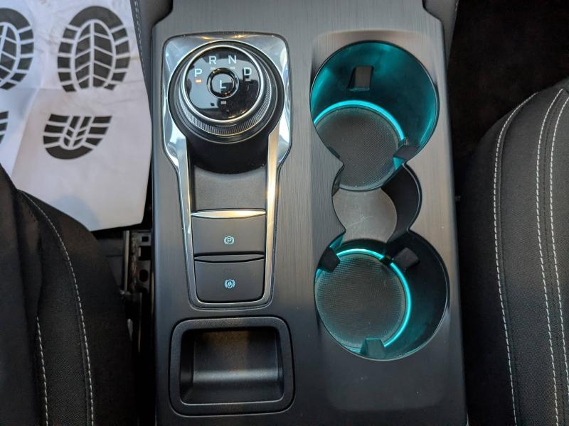 FORD Kuga d’occasion à vendre à LA VALETTE chez VAGNEUR (Photo 15)