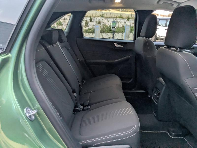 FORD Kuga d’occasion à vendre à LA VALETTE chez VAGNEUR (Photo 18)