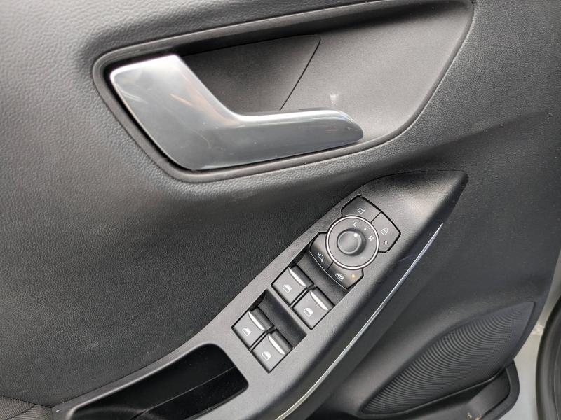 FORD Puma d’occasion à vendre à LA VALETTE chez VAGNEUR (Photo 8)