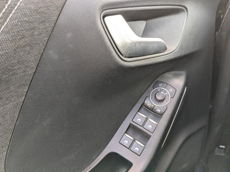 FORD Puma d’occasion à vendre à LA VALETTE chez VAGNEUR (Photo 8)