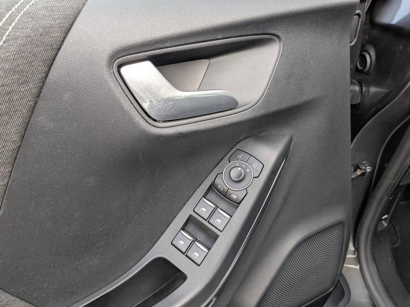 FORD Puma d’occasion à vendre à LA VALETTE chez VAGNEUR (Photo 8)