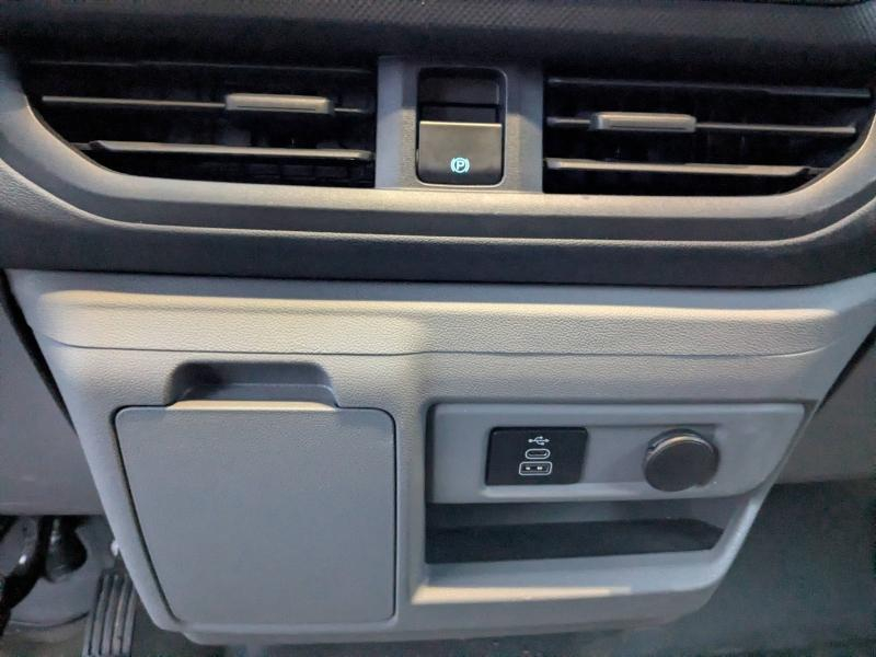 FORD Transit Custom Fg VUL d’occasion à vendre à LA VALETTE chez VAGNEUR (Photo 14)