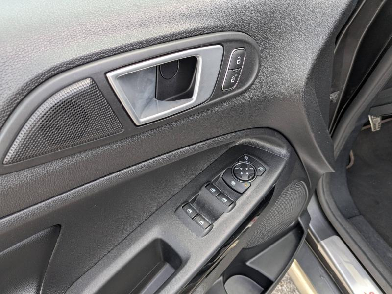 FORD EcoSport d’occasion à vendre à LA VALETTE chez VAGNEUR (Photo 9)