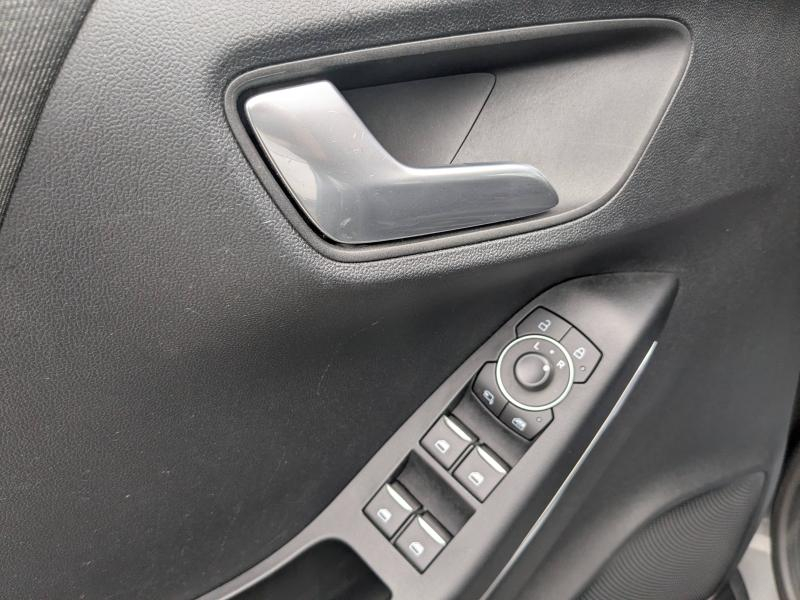 FORD Puma d’occasion à vendre à LA VALETTE chez VAGNEUR (Photo 8)