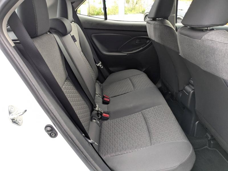 TOYOTA Yaris Cross d’occasion à vendre à LA VALETTE chez VAGNEUR (Photo 17)