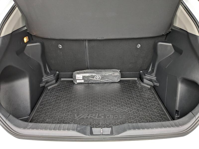 TOYOTA Yaris Cross d’occasion à vendre à LA VALETTE chez VAGNEUR (Photo 18)