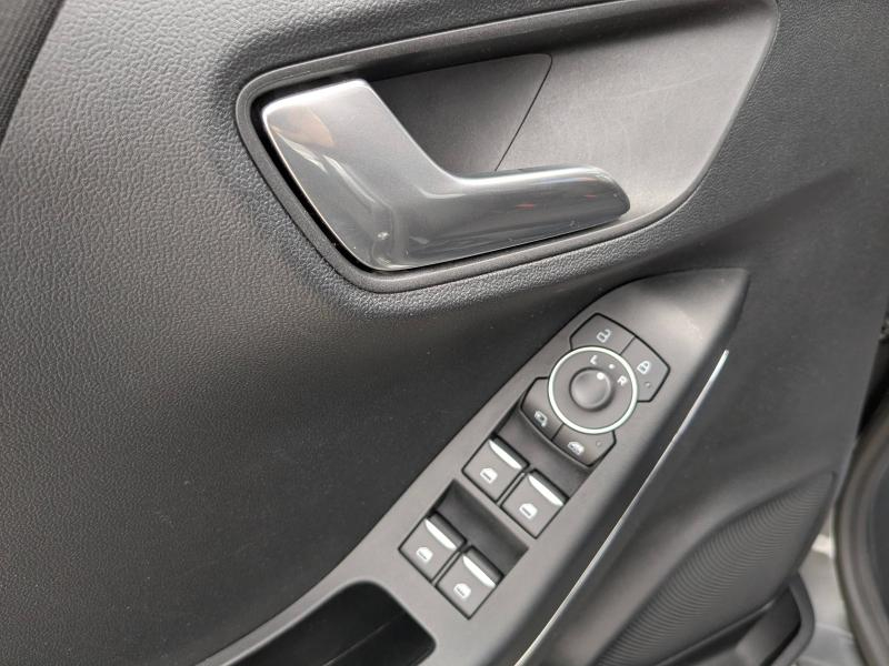 FORD Puma d’occasion à vendre à LA VALETTE chez VAGNEUR (Photo 8)