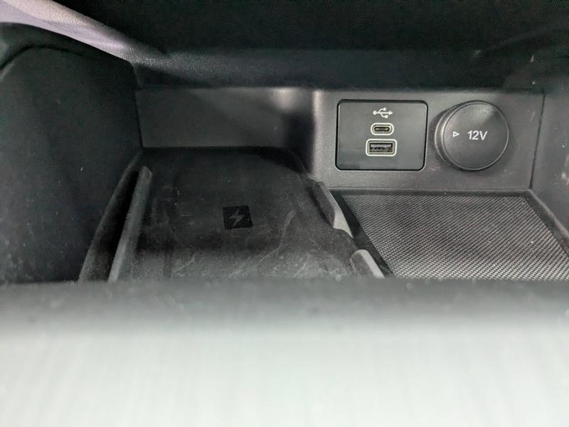 FORD Kuga d’occasion à vendre à LA VALETTE chez VAGNEUR (Photo 16)