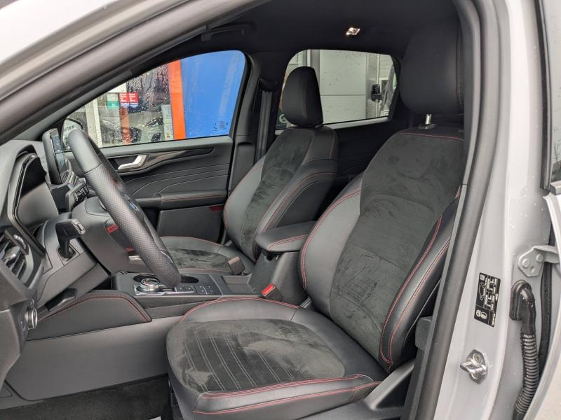 FORD Kuga d’occasion à vendre à LA VALETTE chez VAGNEUR (Photo 18)