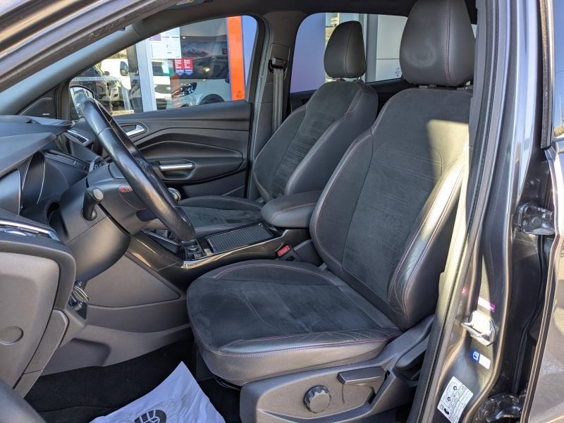 FORD Kuga d’occasion à vendre à LA VALETTE chez VAGNEUR (Photo 16)