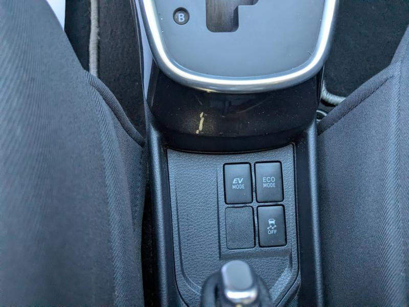 TOYOTA Yaris d’occasion à vendre à LA VALETTE chez VAGNEUR (Photo 15)