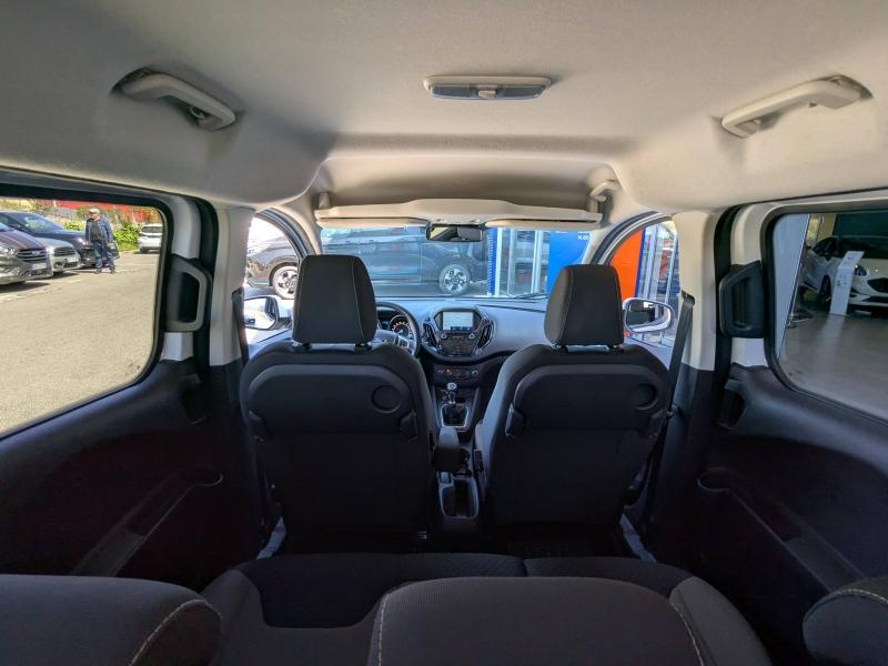 FORD Tourneo Courier d’occasion à vendre à LA VALETTE chez VAGNEUR (Photo 20)