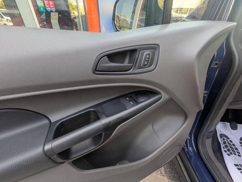 FORD Transit Connect VUL d’occasion à vendre à LA VALETTE chez VAGNEUR (Photo 8)